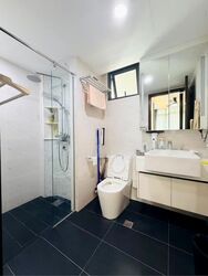Symphony Suites (D27), Condominium #631134411